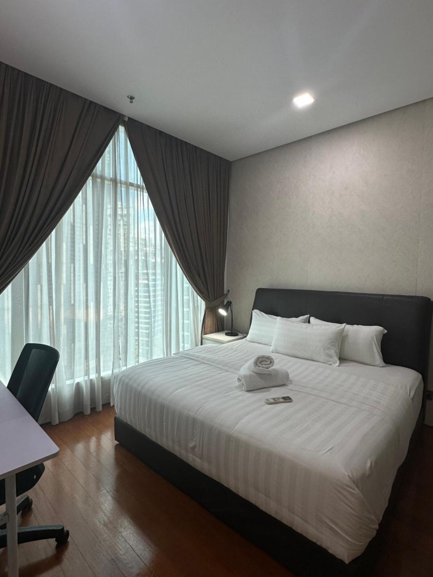 Soho Suites Klcc By Angel Куала-Лумпур Екстер'єр фото
