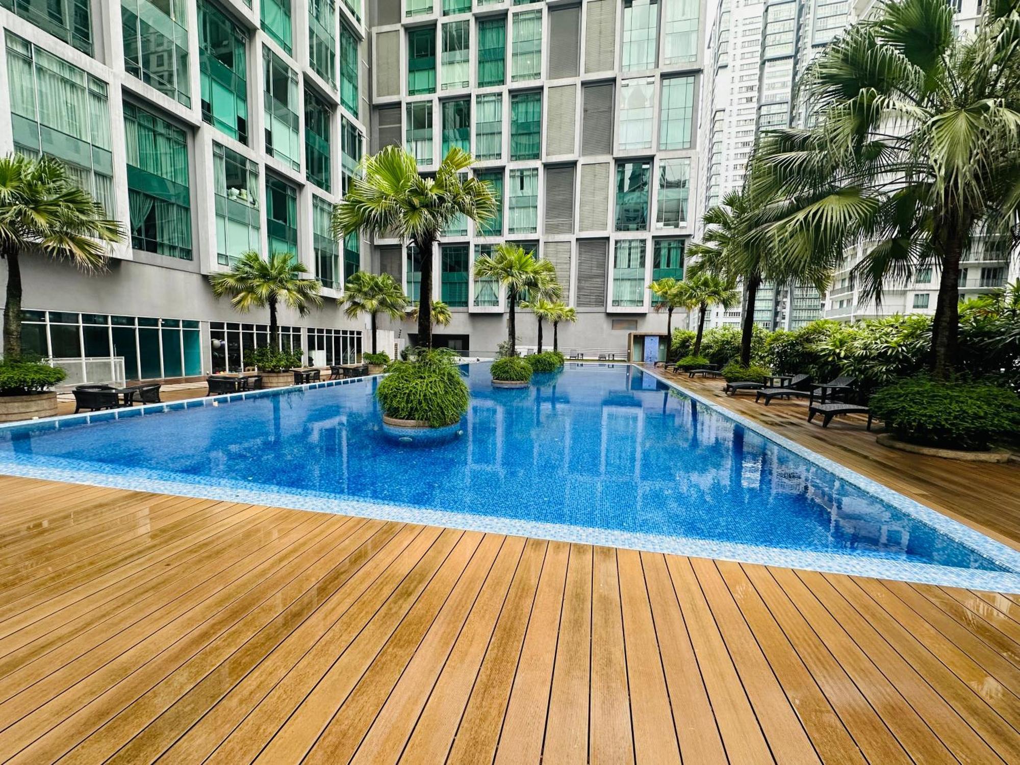 Soho Suites Klcc By Angel Куала-Лумпур Екстер'єр фото